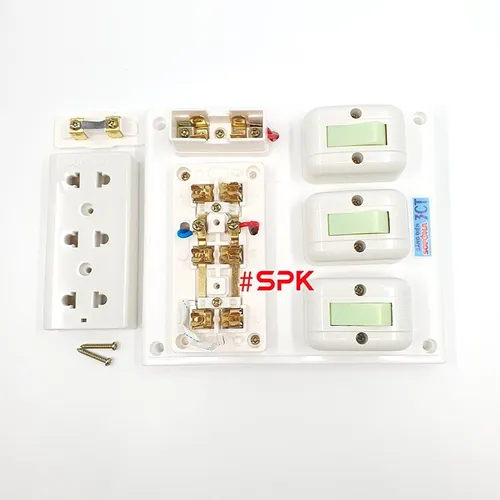 Bảng Điện Táp Lô 3 Công Tắc 3 Ổ Cắm Có Cầu Chì 3CT SOPOKA