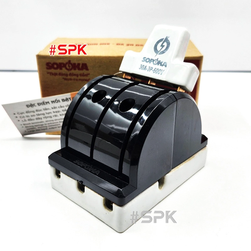 Cầu Dao Đảo Đế Sứ 3 Pha 30A 3P 2N 600V Màu Đen D26(A) SOPOKA