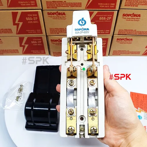 Cầu Dao Đế Sứ 1 Pha 60A-2P Màu Đen D7(A) SOPOKA