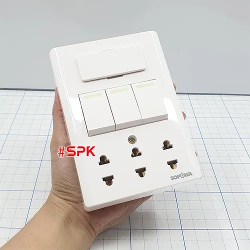 Bảng Điện Lắp Nổi Dòng E Cao Cấp 3 Công Tắc 3 Ổ Cắm E5A SOPOKA