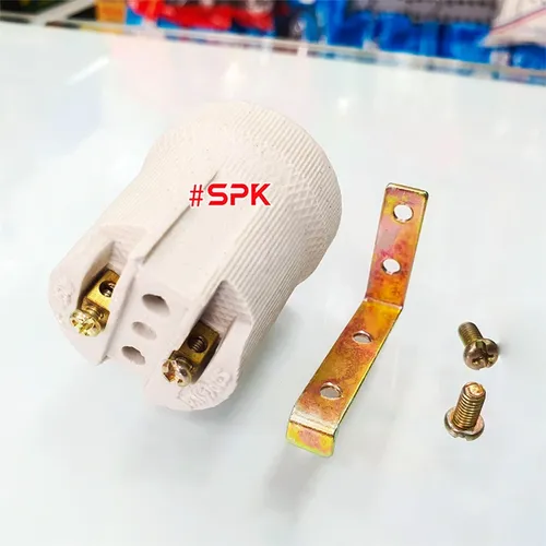 Đui Đèn Sứ Chịu Nhiệt Ren Xoáy E27 SU4 SOPOKA