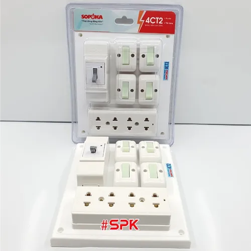 Bảng Điện 4 Công Tắc 4 Lỗ Cắm 1 CB Cóc 4CT2 SOPOKA