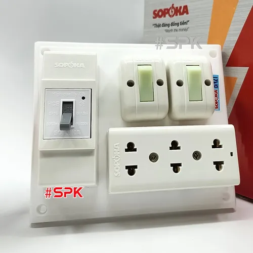Bảng Điện Táp Lô 2 Công Tắc 3 Ổ Cắm Có CB 30A BN21 SOPOKA