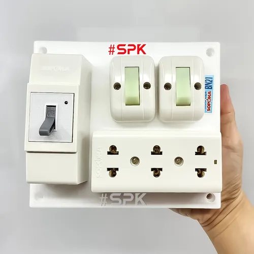 Bảng Điện Táp Lô 2 Công Tắc 3 Ổ Cắm Có CB 30A BN21 SOPOKA