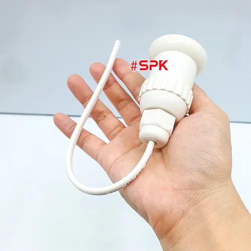 Đui Đèn Chịu Mưa Ngoài Trời Có Dây Ren Vặn E27 ĐCM 3 ĐCM 4 SOPOKA