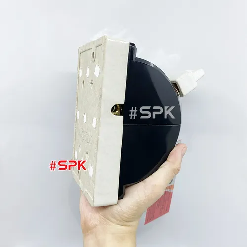 Cầu Dao Đảo Đế Sứ 3 Pha 60A 3P 2N 600V Màu Đen D28(A) SOPOKA