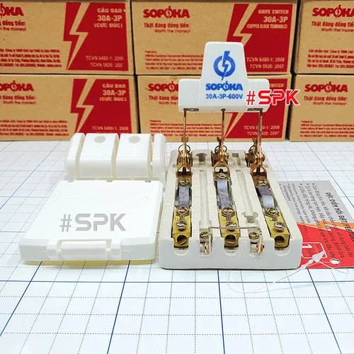Cầu Dao Điện Đế Sứ 3 Pha 3P Cực Đúc Màu Trắng 30A 600V D9 SOPOKA