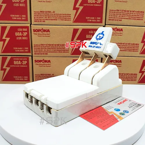 Cầu Dao Điện Đế Sứ 3 Pha 3P Cực Đúc Màu Trắng 60A 600V D11 SOPOKA