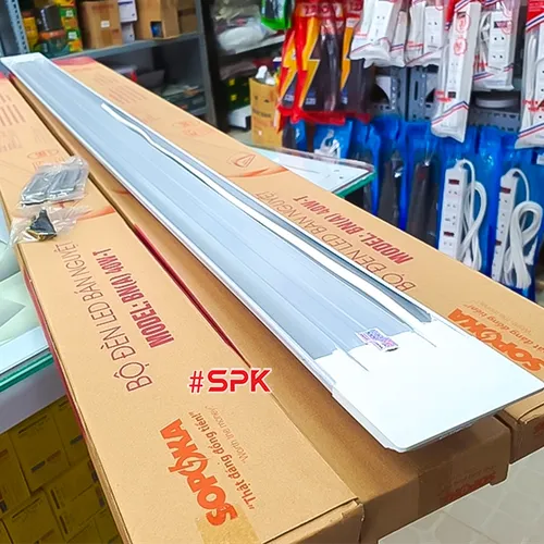 Bộ Bóng Đèn Led Bán Nguyệt 1m2 Mica 40W BN (A) 40W-T SOPOKA