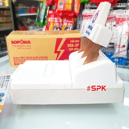 Cầu Dao Điện Đế Sứ 3 Pha 3P 60A 600V D11 SOPOKA