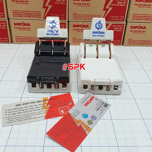 Cầu Dao Điện Đế Sứ 3 Pha 3P Cực Đúc Màu Đen 30A 600V D9A SOPOKA