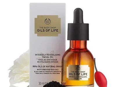 Dầu dưỡng Intensely Revitalising Facial Oil