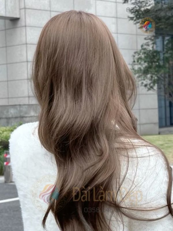 Nhuộm tóc nâu lạnh thanh lịch tôn da tại Đài Làm Đẹp Nhuộm tóc nâu lạnh thanh lịch tôn da tại Đài Làm Đẹp