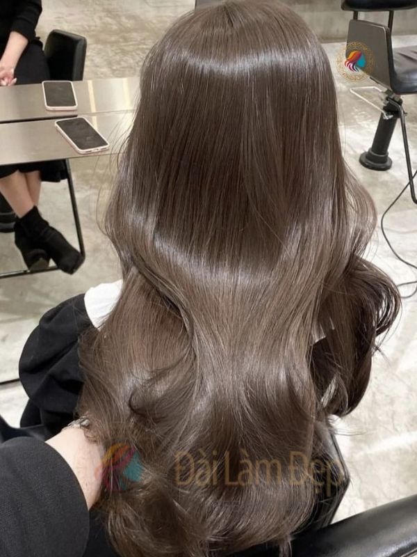 Nhuộm tóc cao cấp kết hợp dưỡng chất collagen tại Đài Làm Đẹp Nhuộm tóc cao cấp kết hợp dưỡng chất collagen tại Đài Làm Đẹp