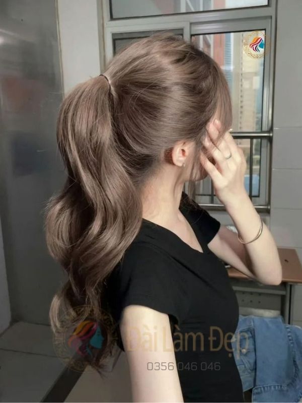 Kỹ thuật nhuộm tóc chuẩn màu và bóng mượt tại Đài Làm Đẹp Kỹ thuật nhuộm tóc chuẩn màu và bóng mượt tại Đài Làm Đẹp