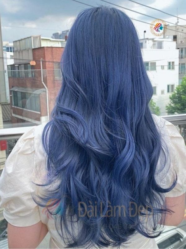 Nhuộm tóc xanh khói mát mẻ thời thượng tại Đài Làm Đẹp Nhuộm tóc xanh khói mát mẻ thời thượng tại Đài Làm Đẹp
