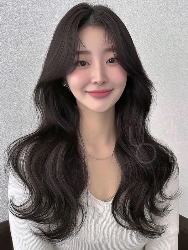 Tóc uốn Hàn Quốc – tinh tế, nhẹ nhàng và chuẩn phong cách | Đài Làm Đẹp