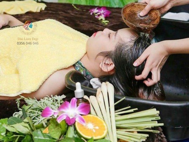 Tìm lại sự bình yên khi tự gội đầu thảo dược bằng nguyên liệu mộc mạc Tìm lại sự bình yên khi tự gội đầu thảo dược bằng nguyên liệu mộc mạc