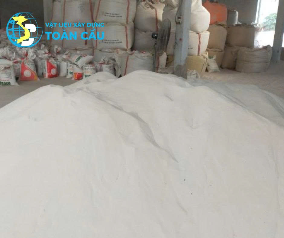 Cát trắng mịn chất lượng cao – hạt đều, tinh khiết. Cát trắng mịn chất lượng cao – hạt đều, tinh khiết.