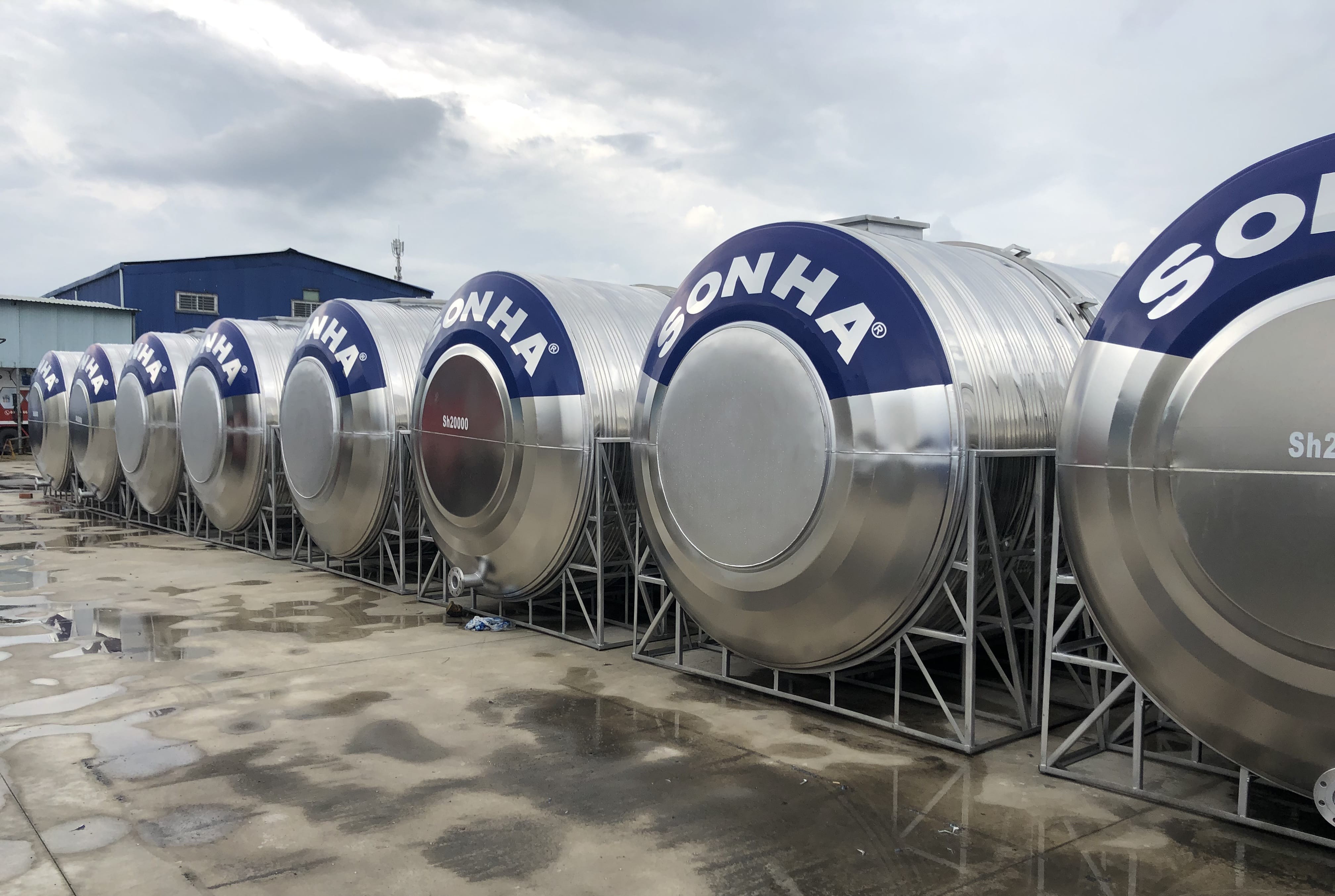 Bồn nước inox công nghiệp Sơn Hà Bồn nước inox công nghiệp Sơn Hà