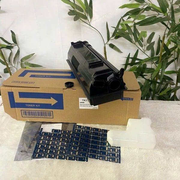 Hộp mực Kyocera TK7313_TK-7313 sử dụng cho máy  Kyocera COSYS P4135dn, P4140d, và P4140dn