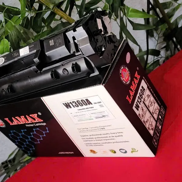 Hộp Mực LAMAX W1360A có chíp
