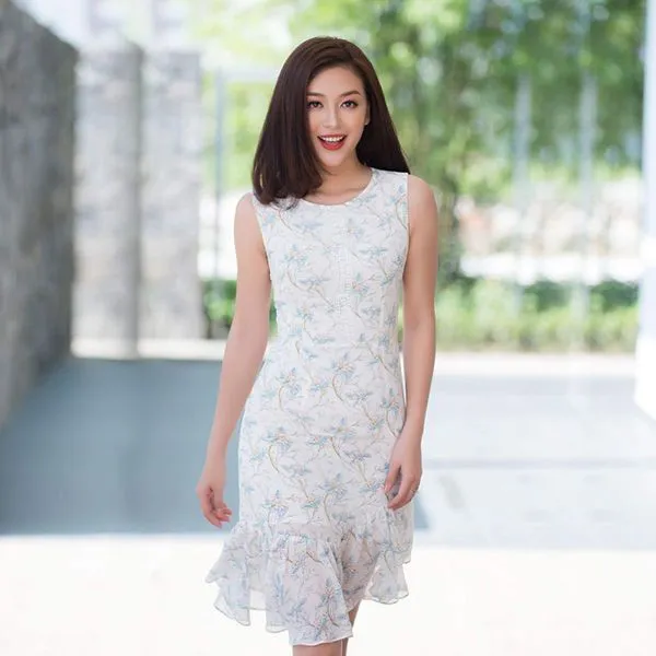 Đầm đuôi cá bất đối xứng