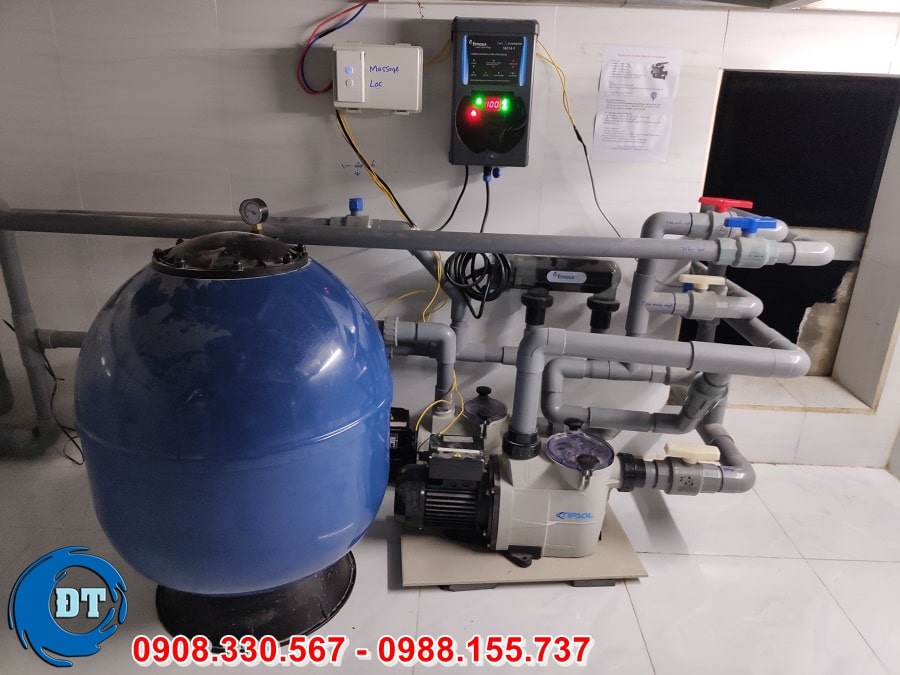 Thiết bị hồ bơi đầu tiên là máy bơm hồ bơi Thiết bị hồ bơi đầu tiên là máy bơm hồ bơi