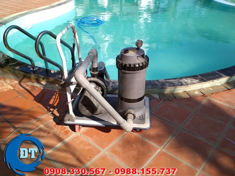 Dù bạn là chủ doanh nghiệp sở hữu các hồ phục vụ khách hàng hay cá nhân cũng đều cần phải có các thiết bị hồ bơi Sài Gòn chính hãng Dù bạn là chủ doanh nghiệp sở hữu các hồ phục vụ khách hàng hay cá nhân cũng đều cần phải có các thiết bị hồ bơi Sài Gòn chính hãng