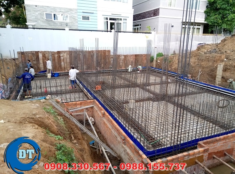 Có nhiều gia đình ao ước xây dựng hồ bơi gia đình riêng để phục vụ cho nhu cầu bơi lội, giải trí hàng ngày Có nhiều gia đình ao ước xây dựng hồ bơi gia đình riêng để phục vụ cho nhu cầu bơi lội, giải trí hàng ngày