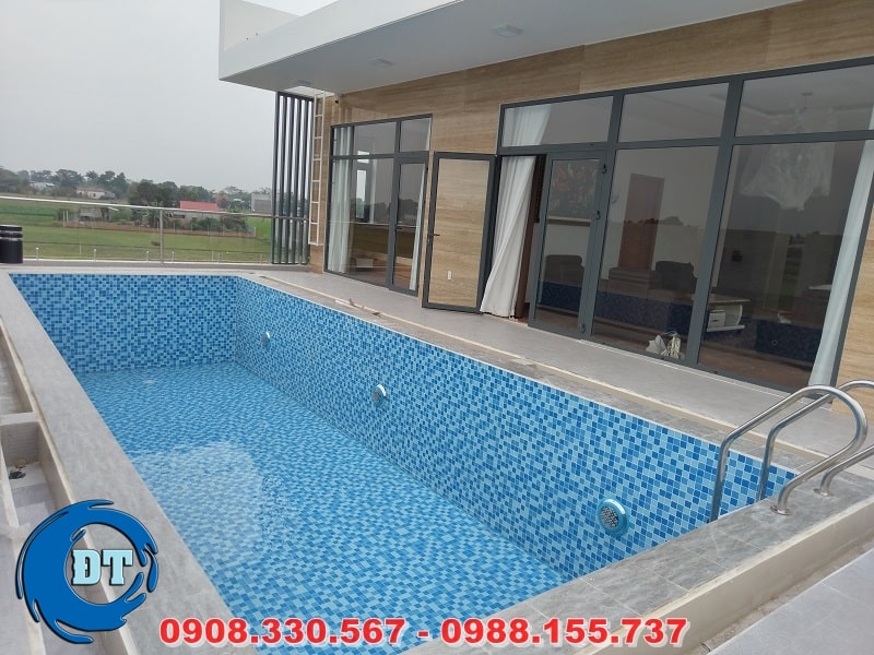 Vệ sinh hồ bơi sau khi hoàn thiện Vệ sinh hồ bơi sau khi hoàn thiện