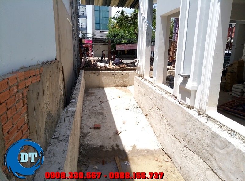 Nếu bạn biết cách xây dựng, biết tất tần tật những điều cần lưu ý trong việc xây hồ bơi gia đình, bạn có thể tự mình thiết kế, lựa chọn địa điểm cần xây Nếu bạn biết cách xây dựng, biết tất tần tật những điều cần lưu ý trong việc xây hồ bơi gia đình, bạn có thể tự mình thiết kế, lựa chọn địa điểm cần xây