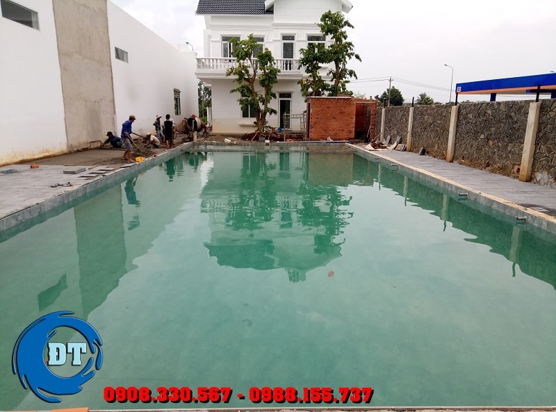 Người Việt Nam rất coi trọng yếu tố tâm linh trong mọi công việc chứ đừng nói đến là một việc hệ trọng như là thi công hồ bơi Người Việt Nam rất coi trọng yếu tố tâm linh trong mọi công việc chứ đừng nói đến là một việc hệ trọng như là thi công hồ bơi