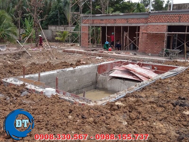 San lấp mặt bằng quanh hồ San lấp mặt bằng quanh hồ