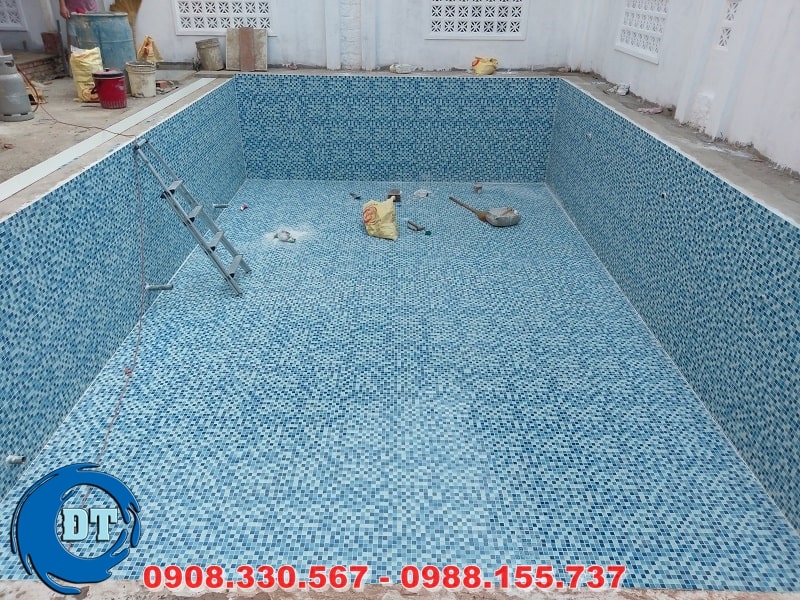 Ốp lát gạch hồ bơi Ốp lát gạch hồ bơi
