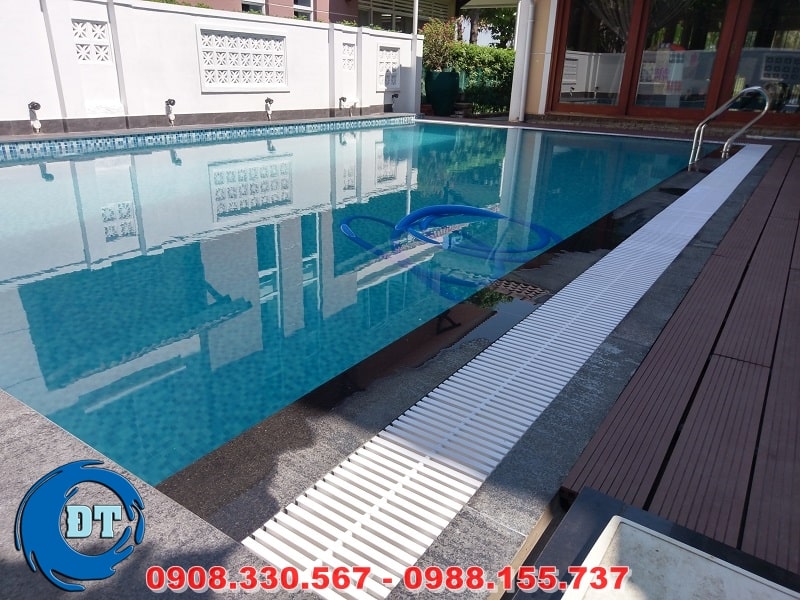 Hồ bơi hoàn thiện và được đưa vào sử dụng Hồ bơi hoàn thiện và được đưa vào sử dụng