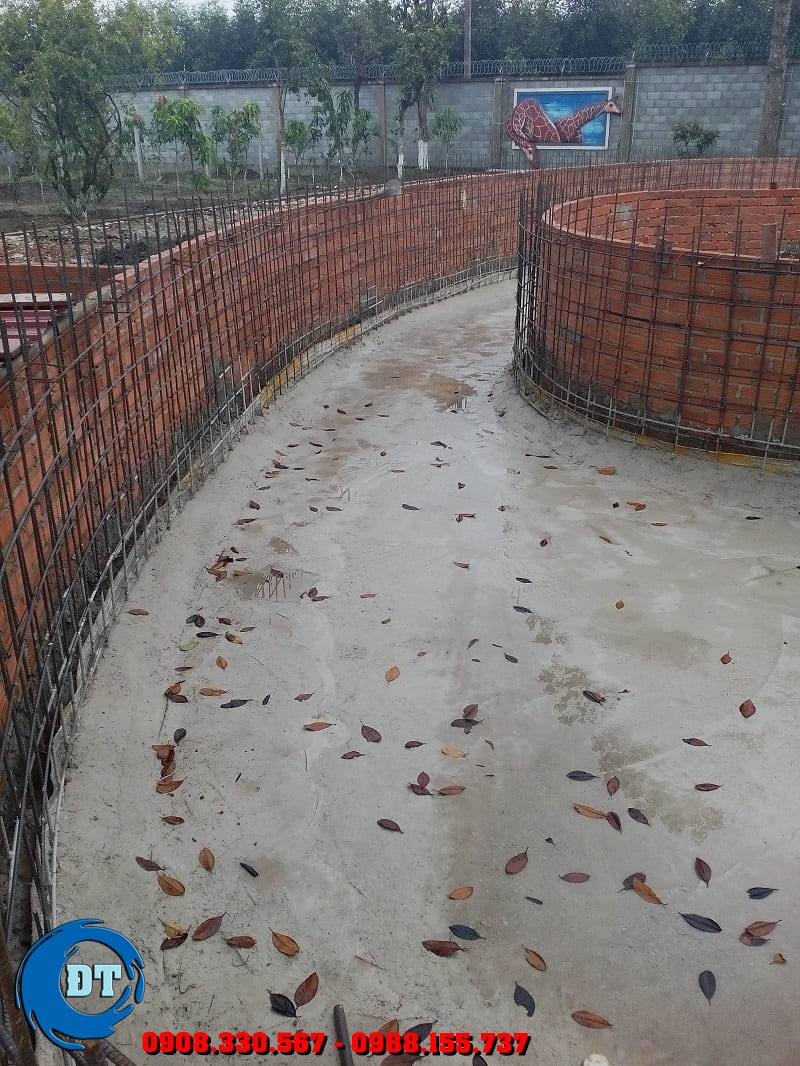 Có rất nhiều vấn đề liên quan tới việc xây hồ bơi tại nhà mà mỗi người cần phải quan tâm Có rất nhiều vấn đề liên quan tới việc xây hồ bơi tại nhà mà mỗi người cần phải quan tâm