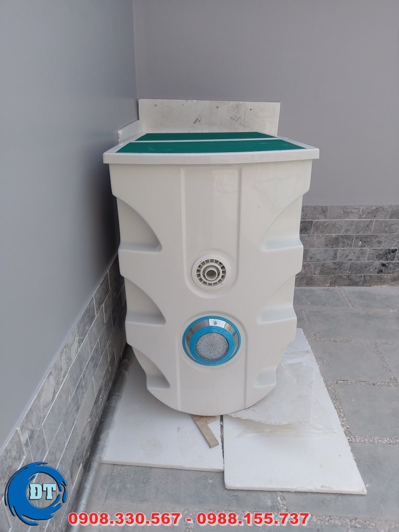 Trước đây, chúng ta vẫn quen thấy các dạng đầu lọc truyền thống, đầu lọc giấy khi khai thác và sử dụng hồ bơi Trước đây, chúng ta vẫn quen thấy các dạng đầu lọc truyền thống, đầu lọc giấy khi khai thác và sử dụng hồ bơi