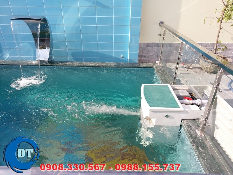 Còn với các thiết bị vệ sinh hồ bơi thì phải luôn sẵn có để sẵn sàng làm sạch hồ bơi khi có rác, rong rêu, đất cát,… Còn với các thiết bị vệ sinh hồ bơi thì phải luôn sẵn có để sẵn sàng làm sạch hồ bơi khi có rác, rong rêu, đất cát,…