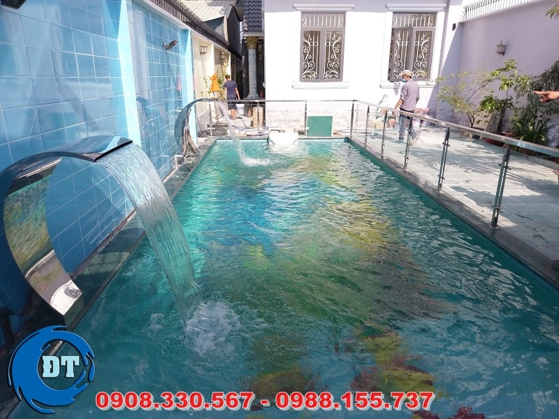 Trong thiết bị hồ bơi, thiết bị dùng để vệ sinh hồ bơi là đa dạng nhất, kể về chủng loại lẫn giá cả Trong thiết bị hồ bơi, thiết bị dùng để vệ sinh hồ bơi là đa dạng nhất, kể về chủng loại lẫn giá cả