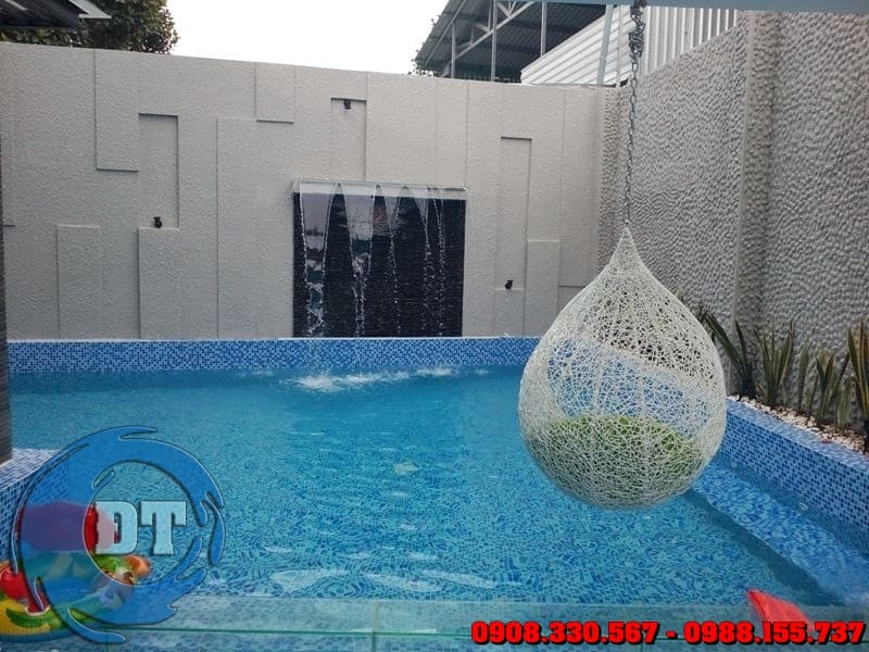 Hiện nay trên thị trường xuất hiện ngày càng nhiều các công ty thiết kế, làm hồ bơi với đủ các mức giá từ cao cấp, bình dân cho đến giá rẻ Hiện nay trên thị trường xuất hiện ngày càng nhiều các công ty thiết kế, làm hồ bơi với đủ các mức giá từ cao cấp, bình dân cho đến giá rẻ