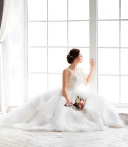 ÁO CƯỚI HAPPY WEDDING 08