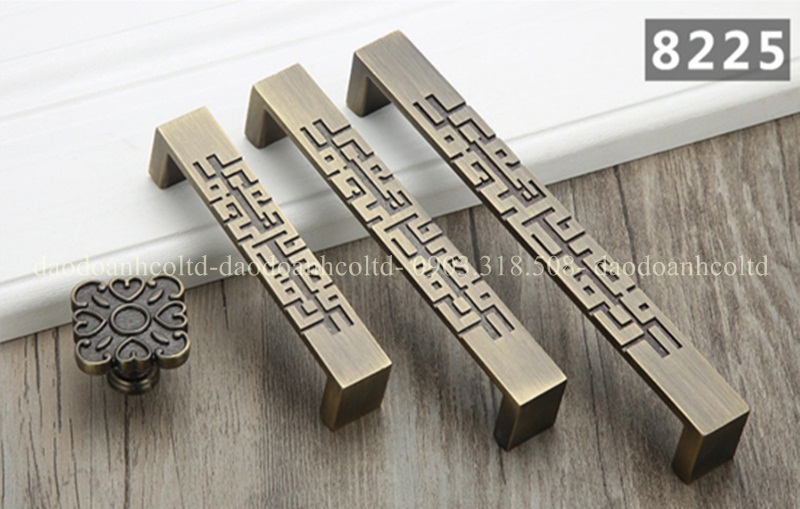 Tay nắm tân cổ điển 8225 Tay nắm tân cổ điển 8225