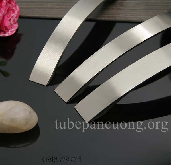 Tay nắm cửa tủ gỗ cong C Tay nắm cửa tủ gỗ cong C