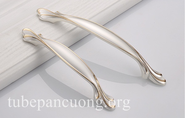 Tay nắm tủ tân cổ điển màu trắng 6648 Tay nắm tủ tân cổ điển màu trắng 6648