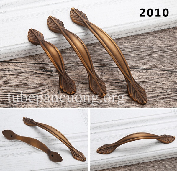 Tay nắm đồng cổ điển TN2010