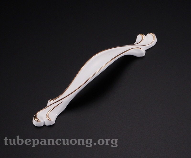 tay nắm tủ cổ điển màu trắng tay nắm tủ cổ điển màu trắng