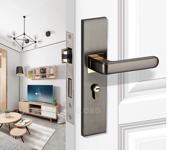 Khóa tay gạt cửa phòng ngủ