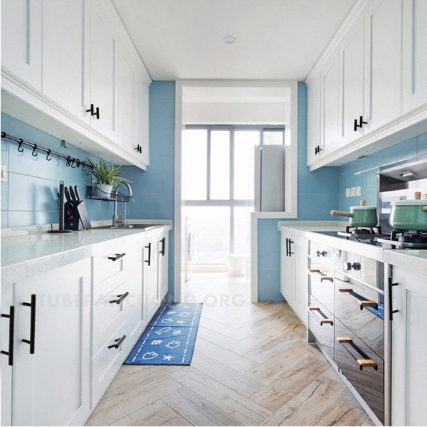 Tay nắm vàng TN7274 ứng dụng trong tủ bếp nội thất Tay nắm vàng TN7274 ứng dụng trong tủ bếp nội thất