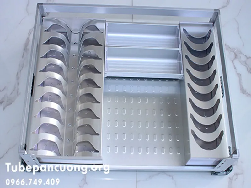 Kệ úp chén dĩa trong tủ bếp